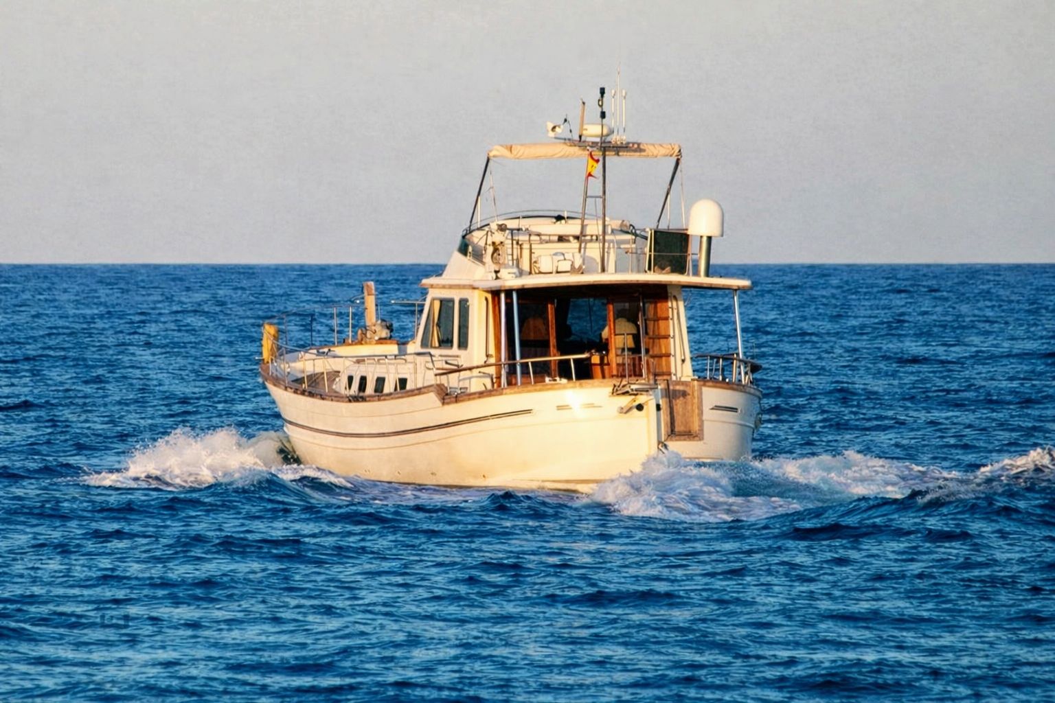 LLAÜT « BUCCARA »